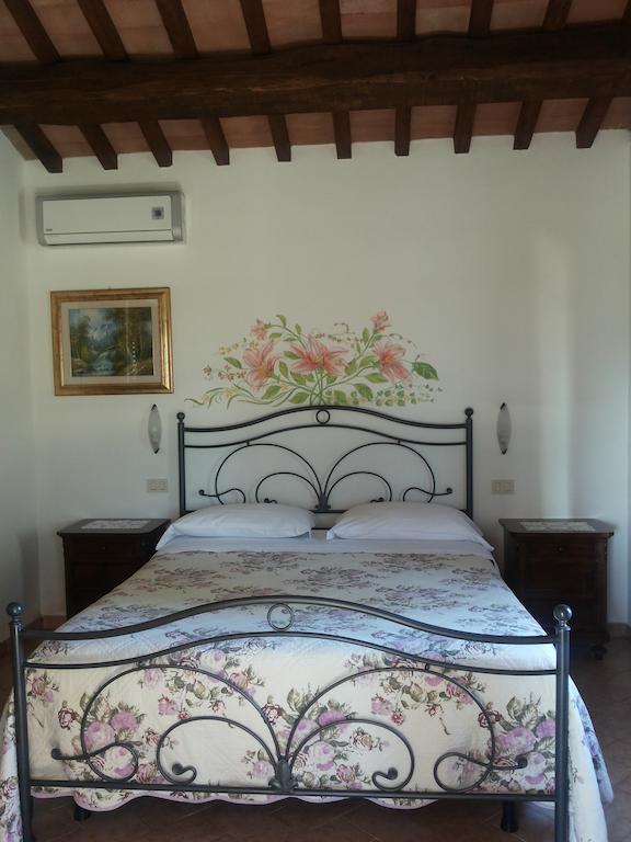 B&B La Piaggia Montemerano Phòng bức ảnh